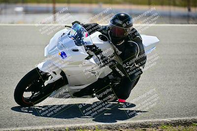 media/Apr-13-2025-TrackXperience (Sun) [[fb1ef998a6]]/Level 2 (Intermediate)/Turn 8 (Session 3)/